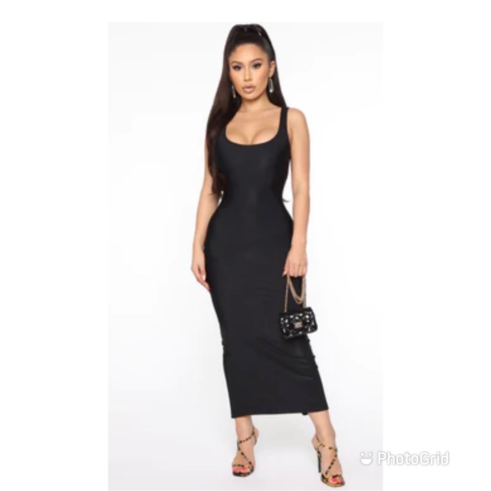 Fashion Nova Dress Size Small